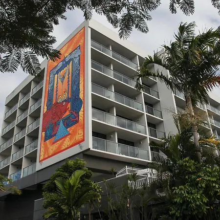 Cairns Plaza Hotel-2